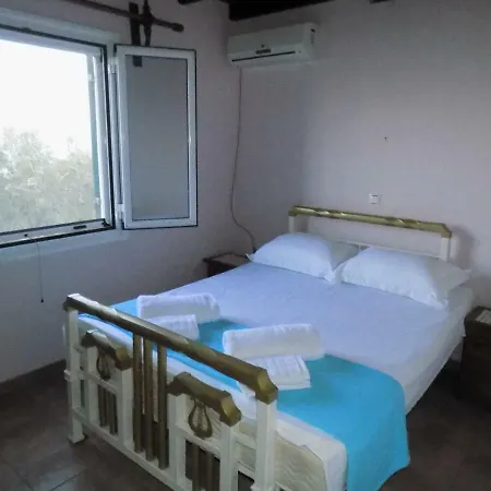 Alkis House Villa *